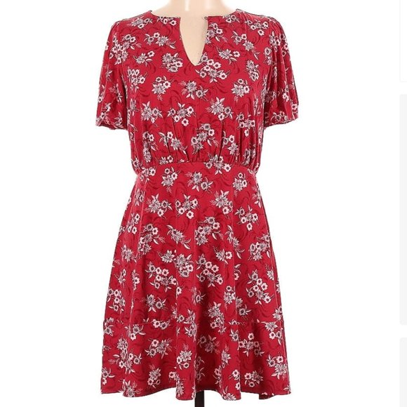 LOFT Dresses & Skirts - Ann Taylor LOFT red mini floral dress size 6 women's flower